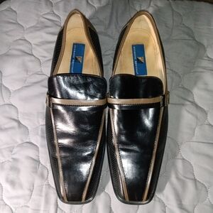 Men's Black & Tan Dress Shoes